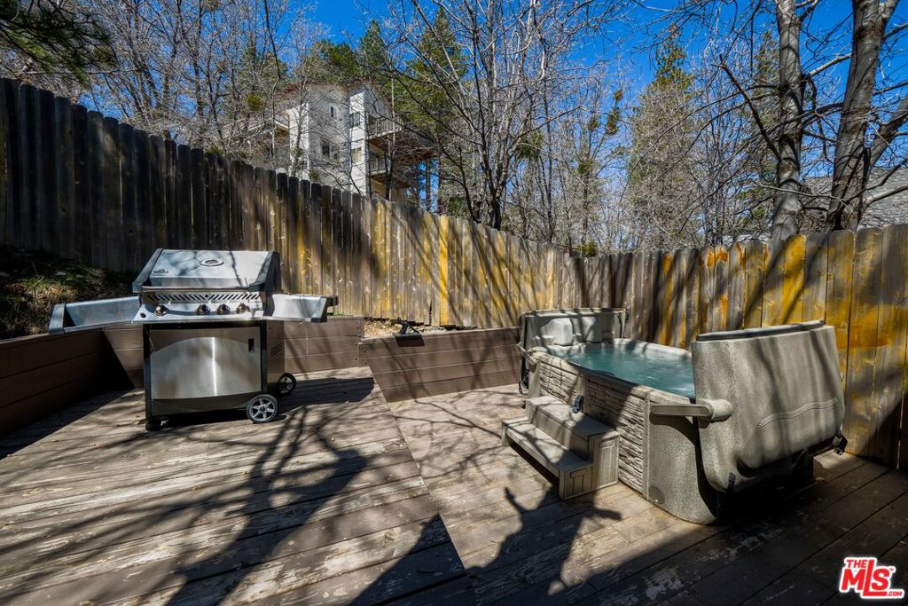 33186 Arrowbear Drive Property Photo 28