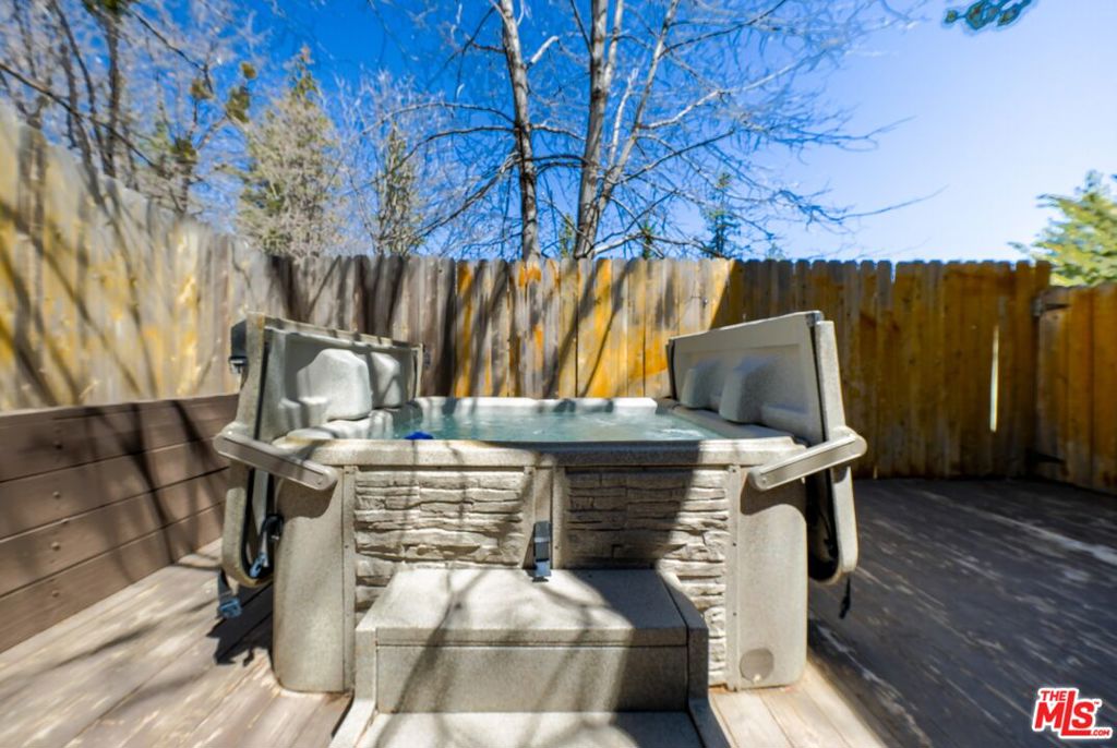 33186 Arrowbear Drive Property Photo 29