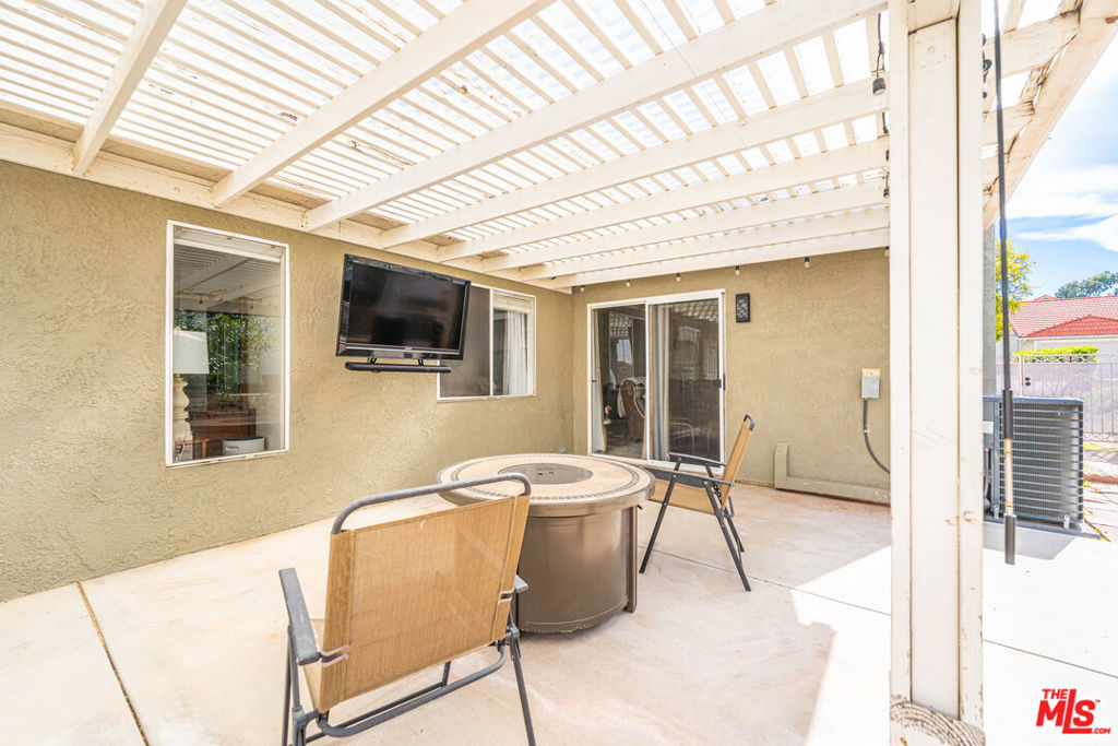 23169 Claystone Avenue Property Photo 37