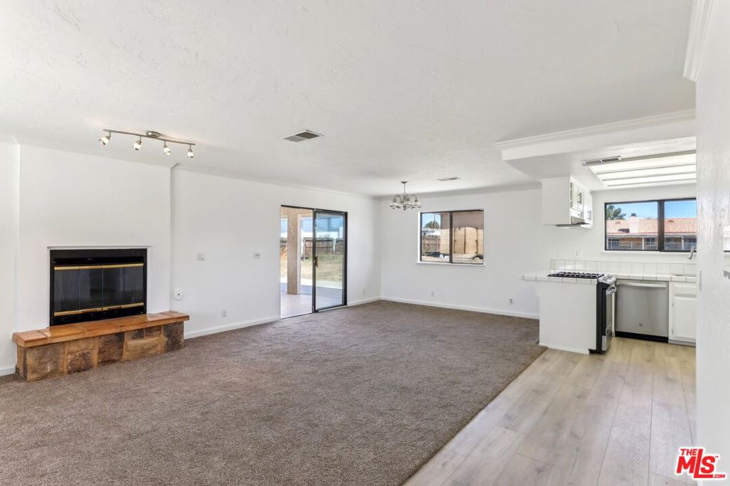 19030 Sheffield Street Property Photo 6