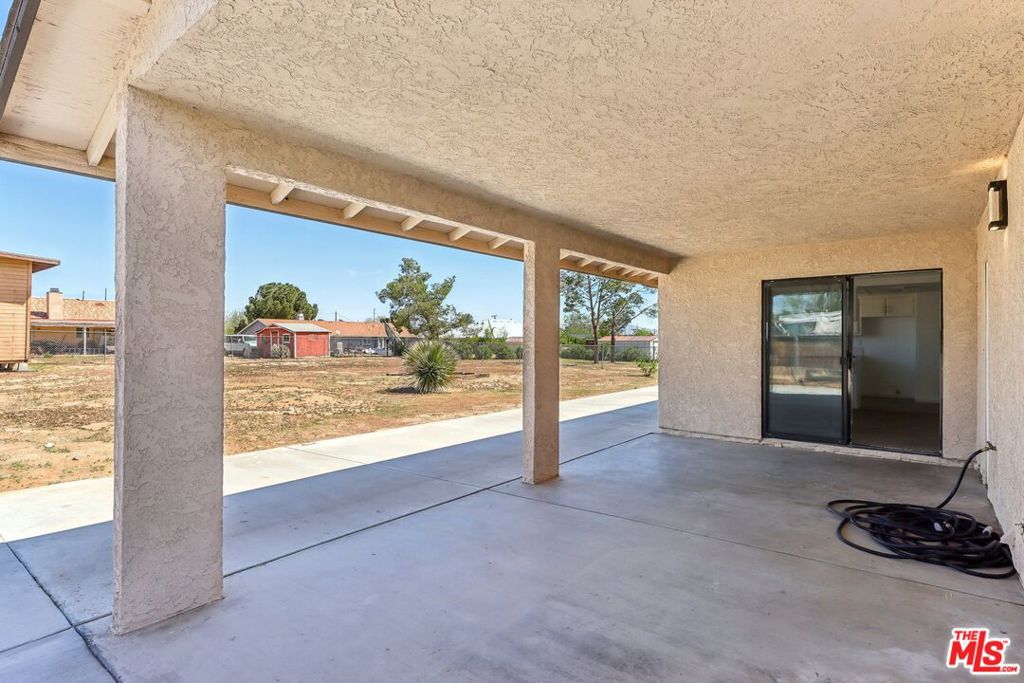 19030 Sheffield Street Property Photo 28