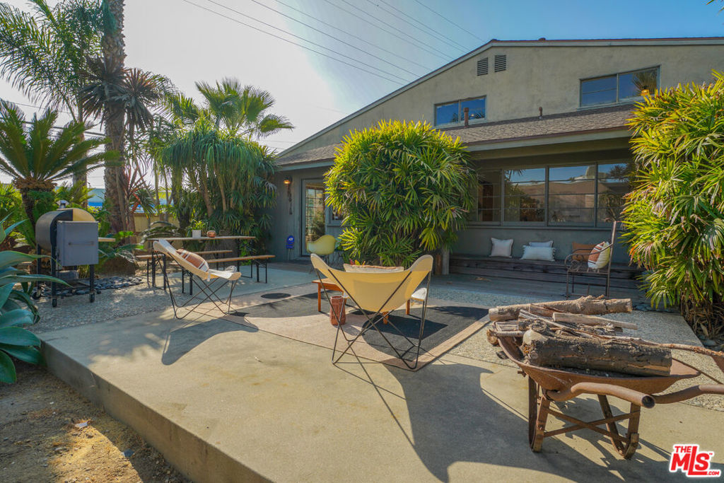 4546 S Centinela Avenue Property Photo 49