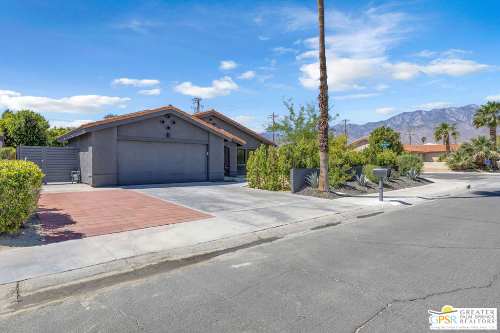 67795 Medano Road Property Photo 2