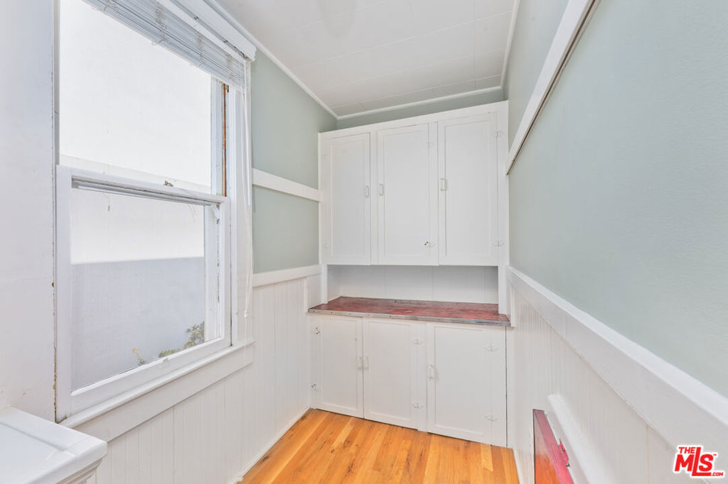 137 Strand Street Property Photo 5