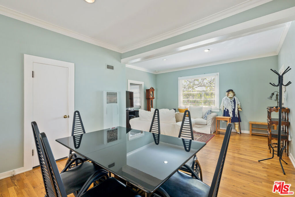 137 Strand Street Property Photo 9