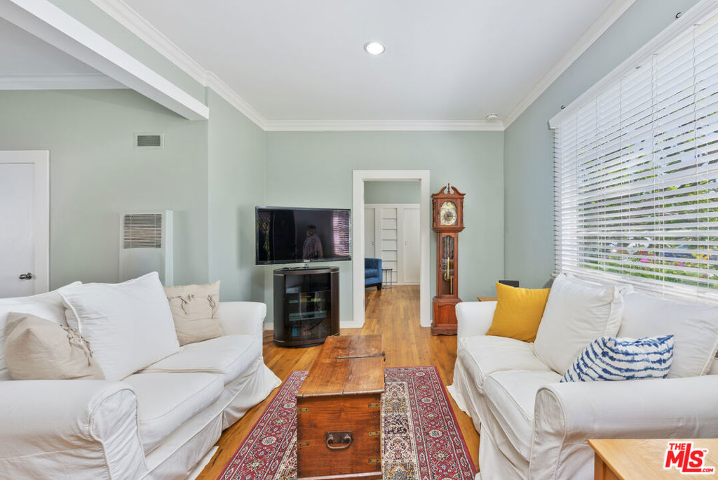 137 Strand Street Property Photo 10