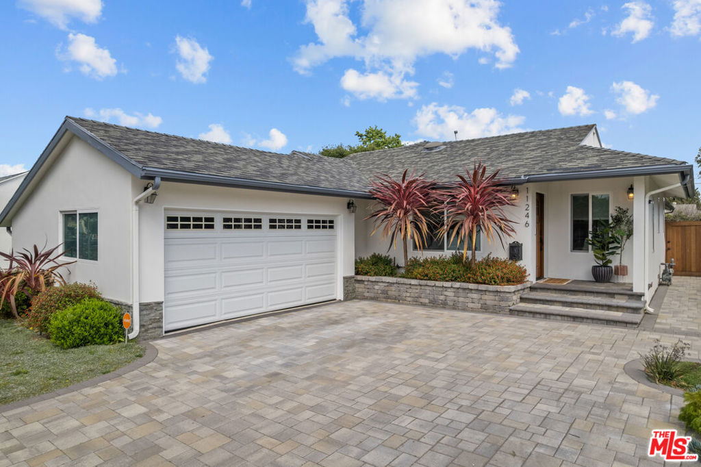 11246 Mcdonald Street Property Photo