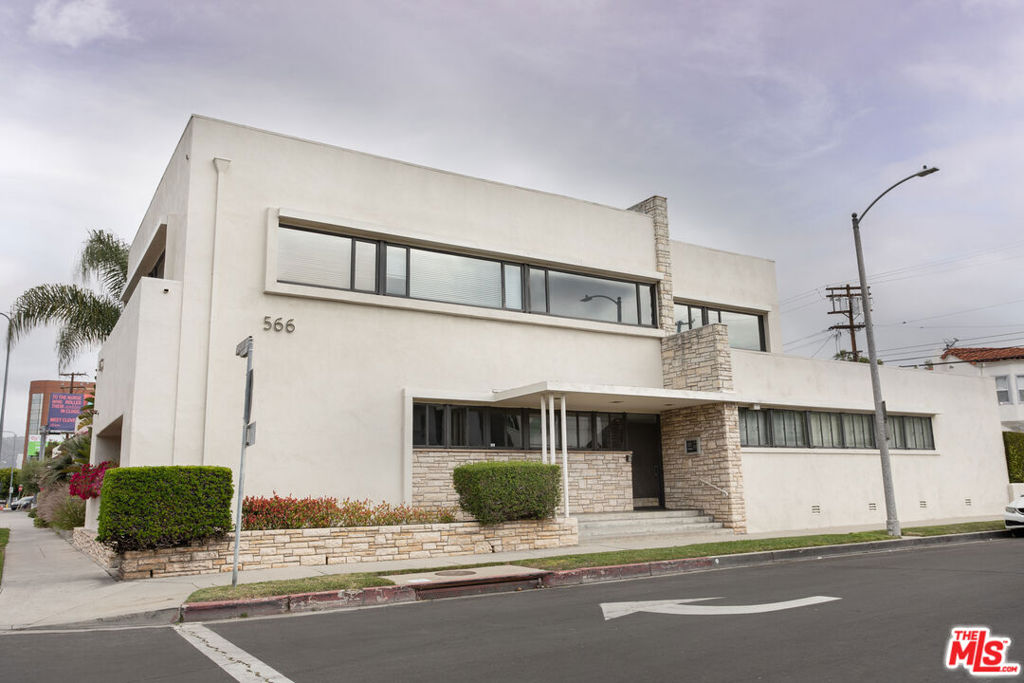 566 S San Vicente Boulevard #203-NW Property Photo 1