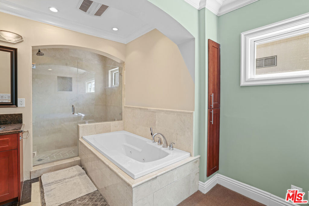 833 15th Street Property Photo 14