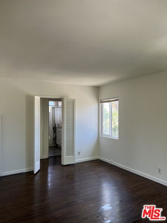 5533 W Jefferson Boulevard Property Photo 18