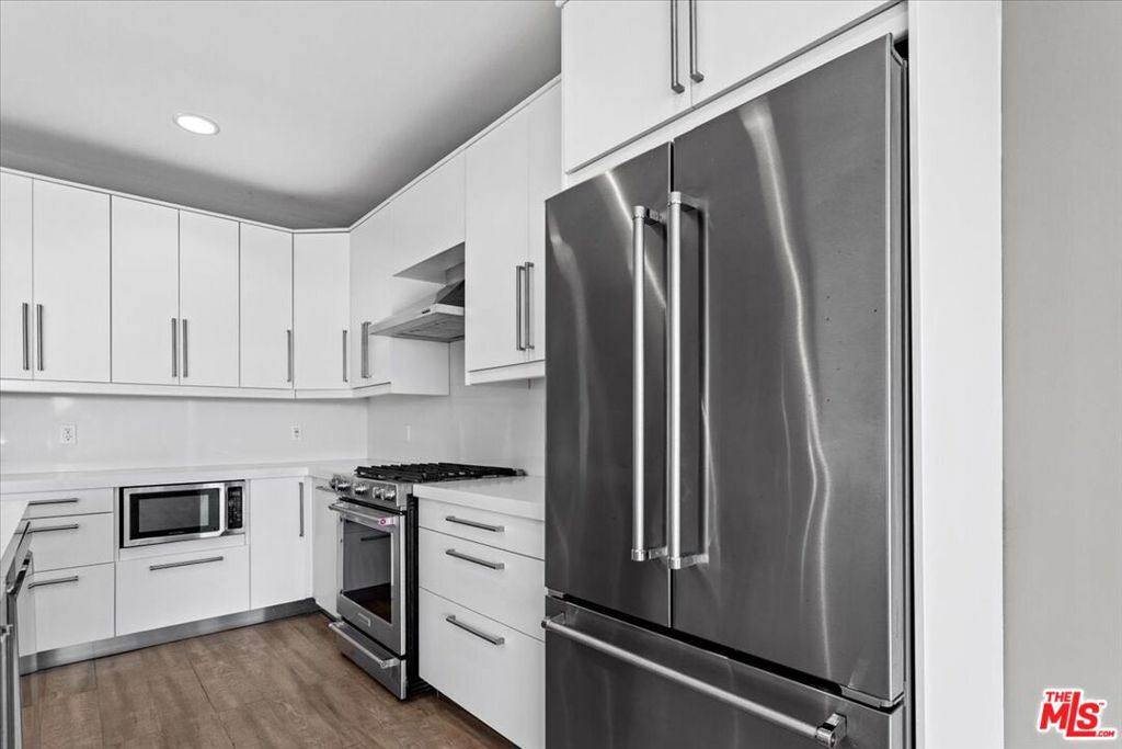 6955 Trolleyway Property Photo 10