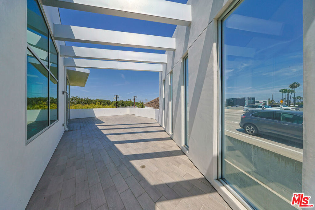 11259 W Washington Boulevard Property Photo 22