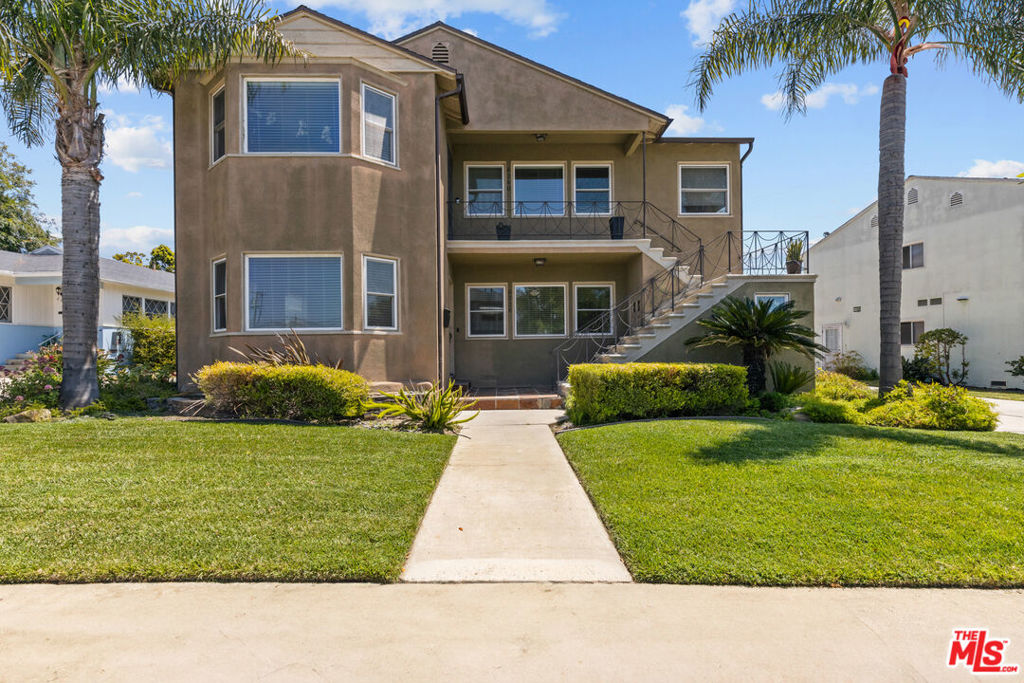 6238 La Tijera Boulevard Property Photo