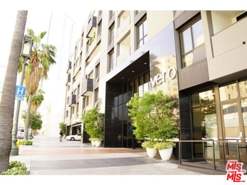 1234 Wilshire Boulevard 327 Property Photo