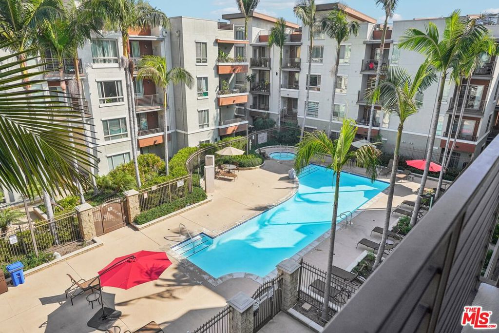 100 S Alameda Street 234 Property Photo 17