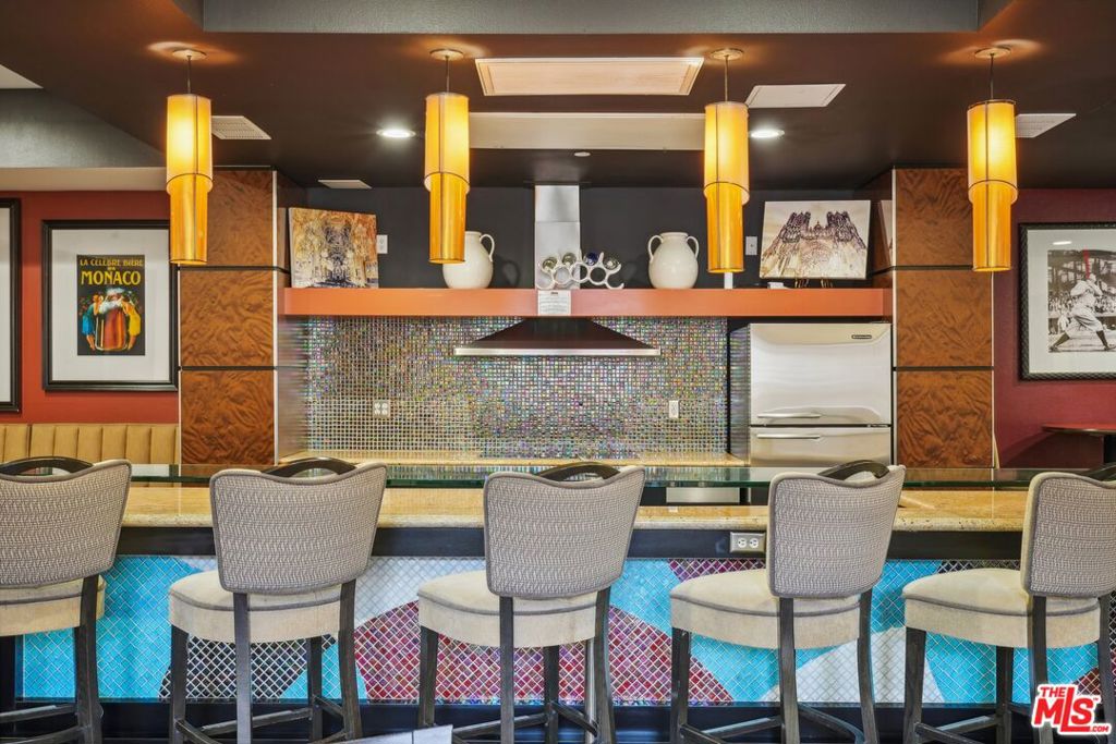 100 S Alameda Street 234 Property Photo 23