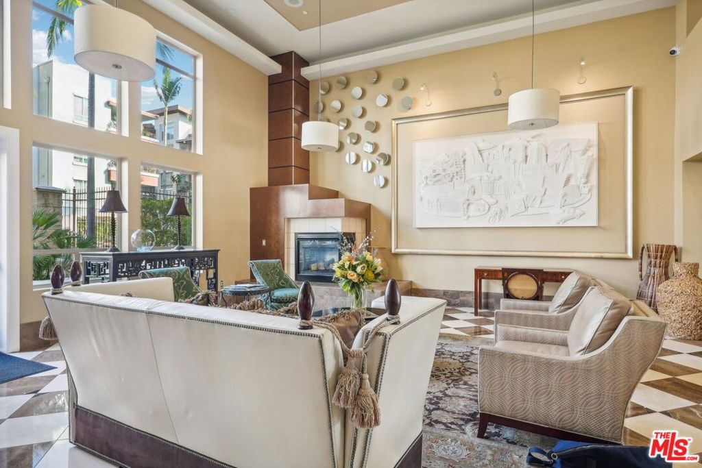 100 S Alameda Street 234 Property Photo 28