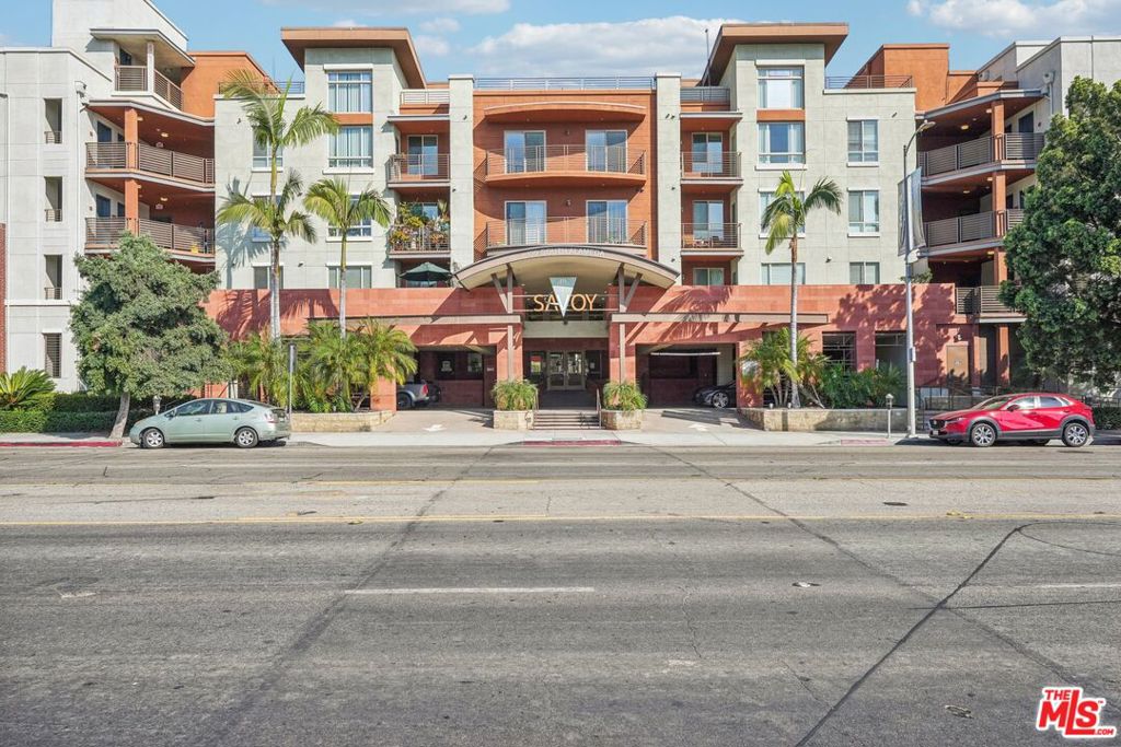 100 S Alameda Street 234 Property Photo 29