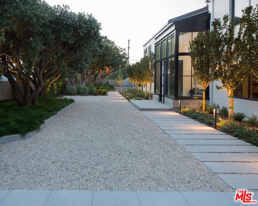 7310 Birdview Avenue Property Photo 19