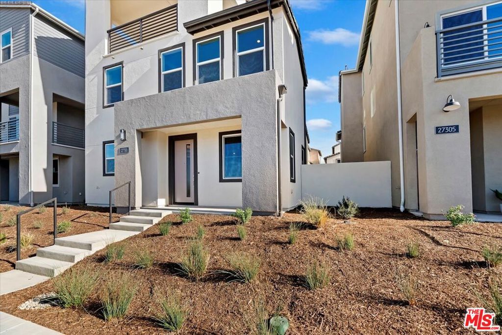 27311 Maverick Place Property Photo 1