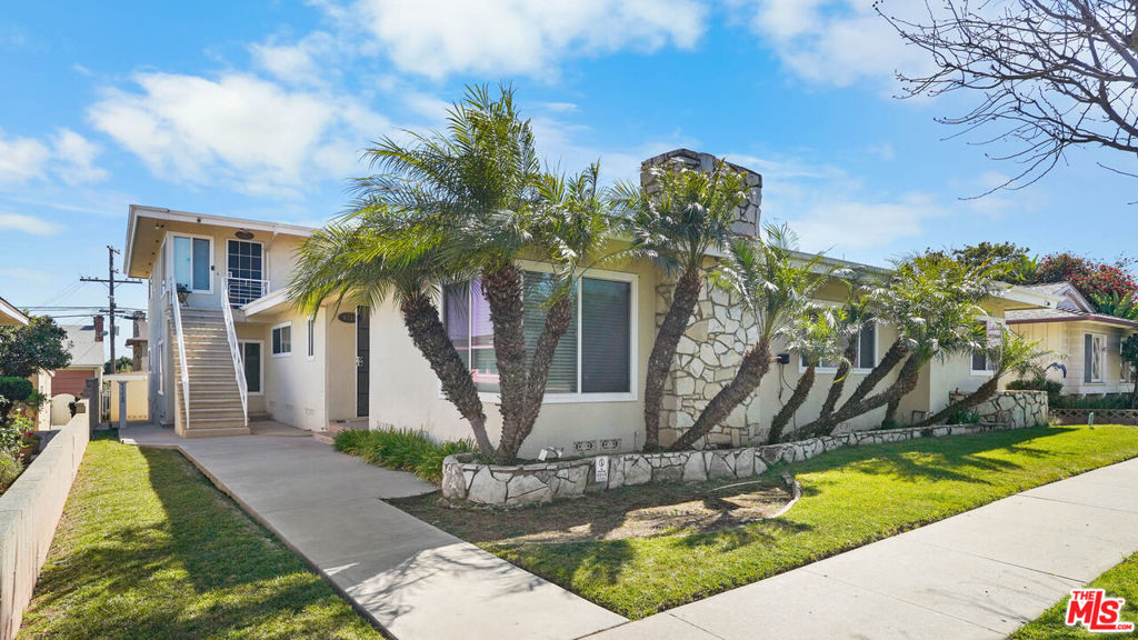5320 W 57th Street Property Photo