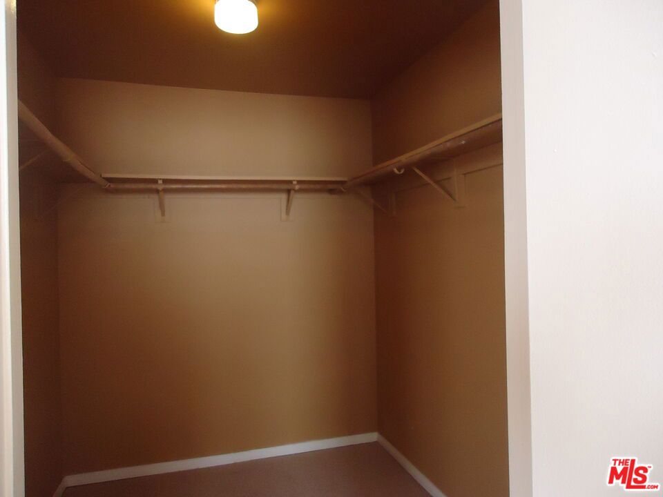 8464 Byrd Avenue Property Photo 11