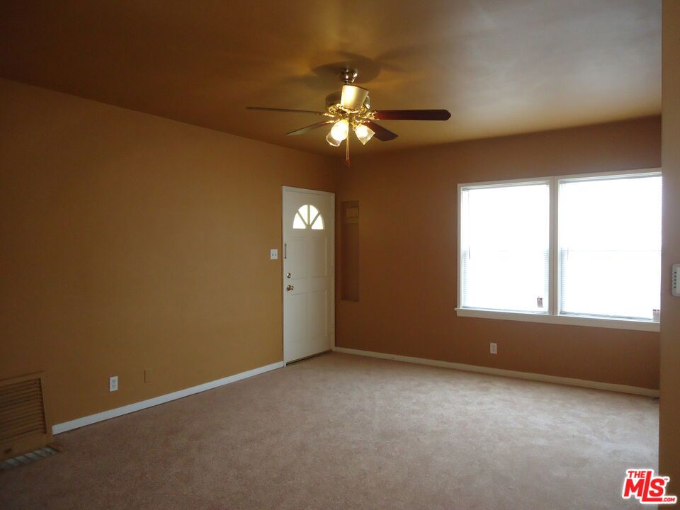 8464 Byrd Avenue Property Photo 27