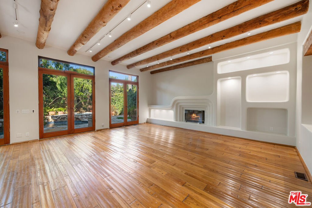 23351 Malibu Colony Road 108a Property Photo 10