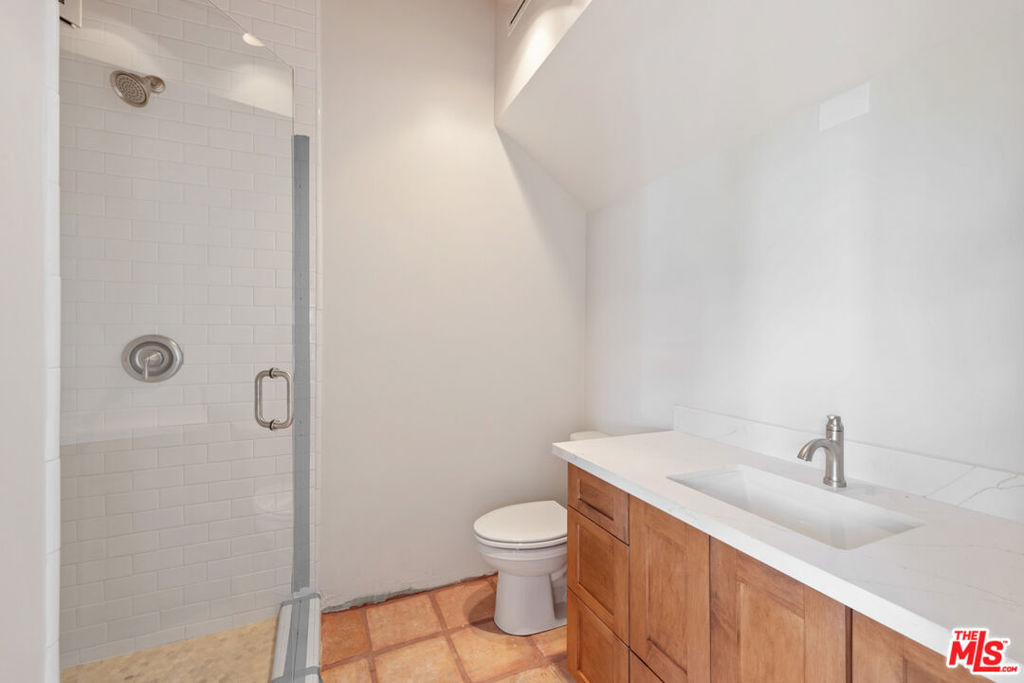 23351 Malibu Colony Road 108a Property Photo 32