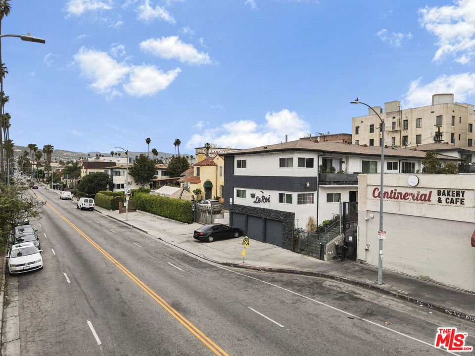 254 S Normandie Avenue Property Photo 17