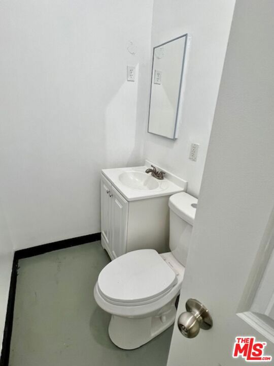 3217 Union Pacific Avenue Property Photo 11