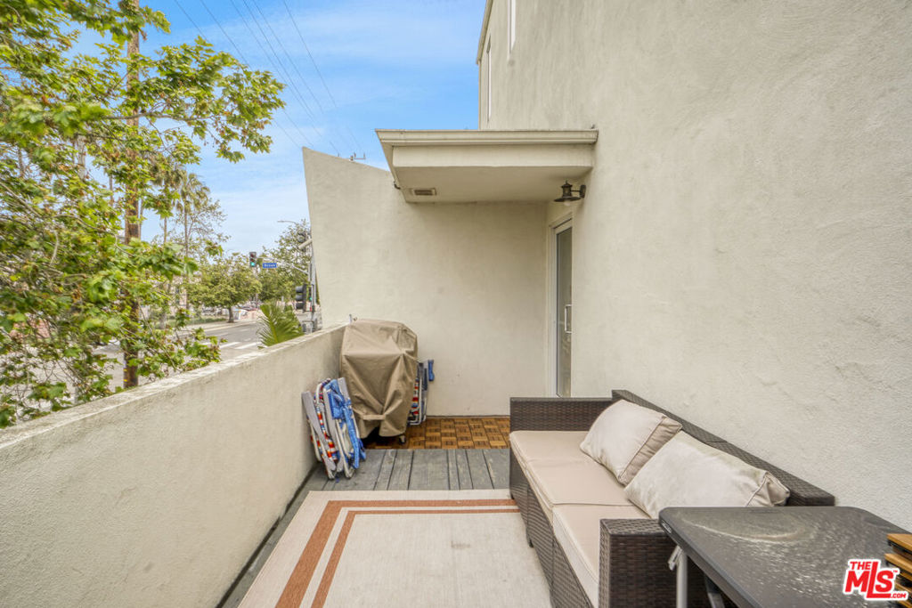 2201 Ocean Avenue Property Photo 26