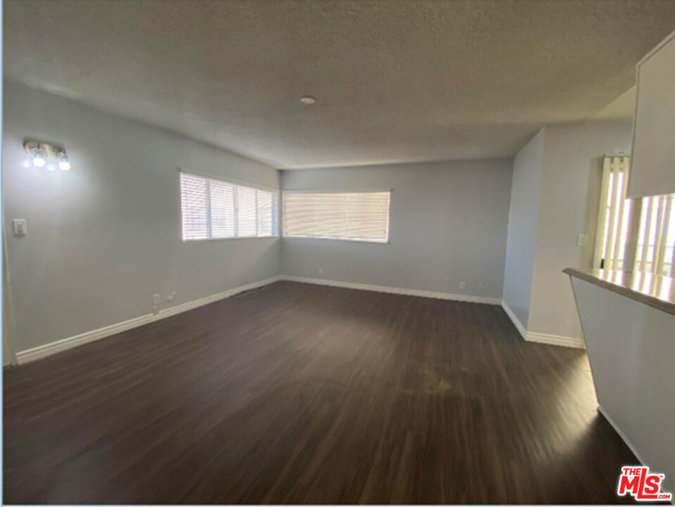 4379 W 141st Street Property Photo 2