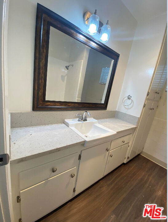 4379 W 141st Street Property Photo 4