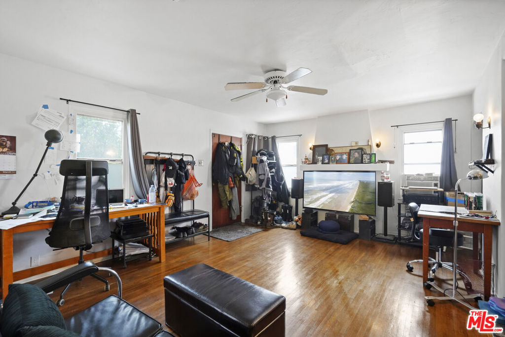 1343 Edgewood Drive Property Photo 10