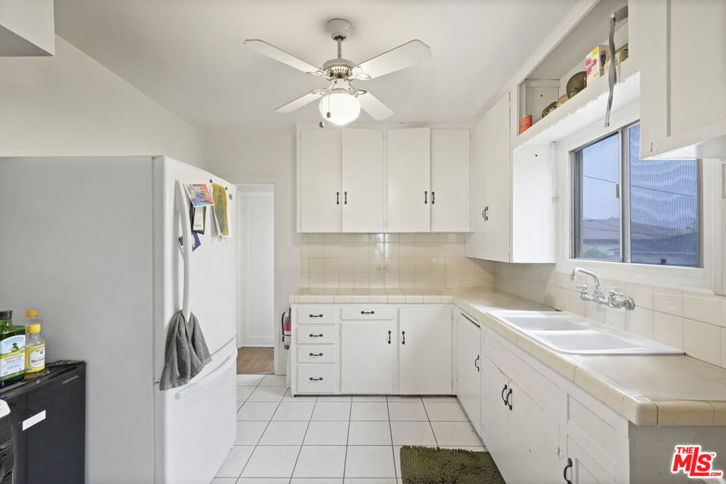 1343 Edgewood Drive Property Photo 11