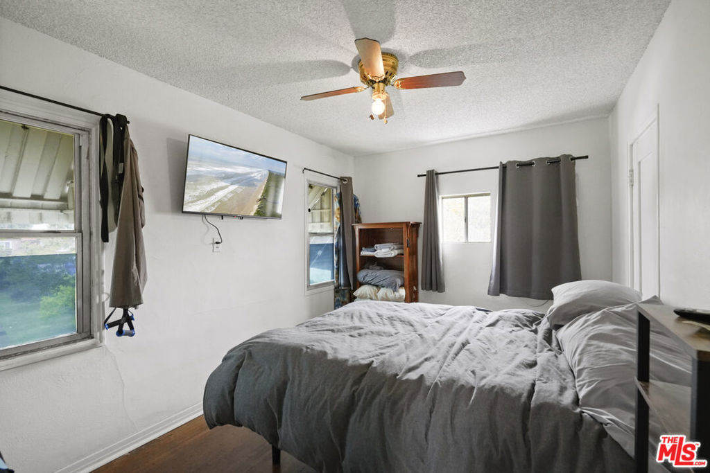 1343 Edgewood Drive Property Photo 13