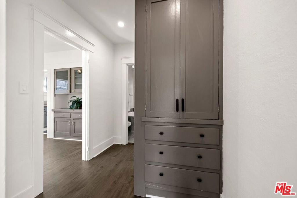 6117 York Boulevard Property Photo 15