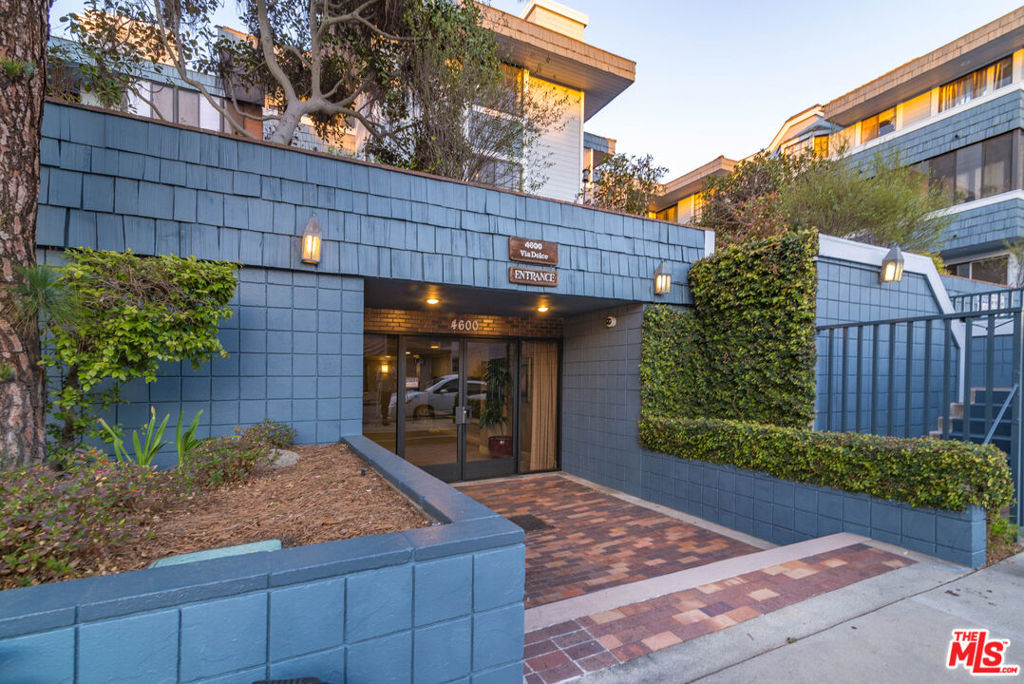 4600 Via Dolce 305 Property Photo 1