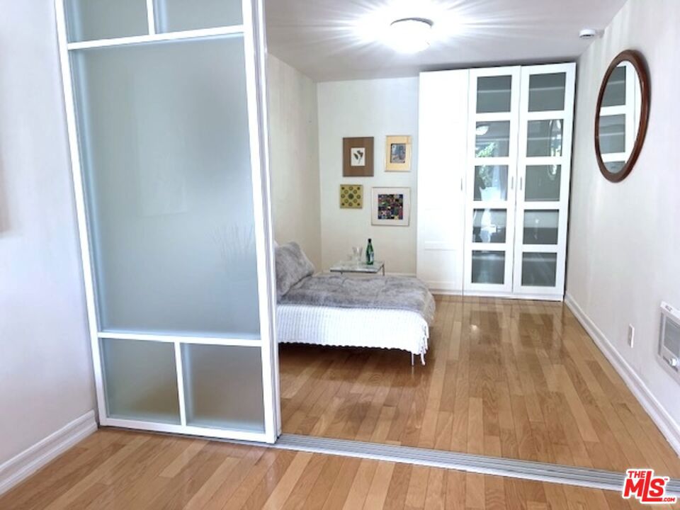 11645 Montana Avenue 102 Property Photo 10
