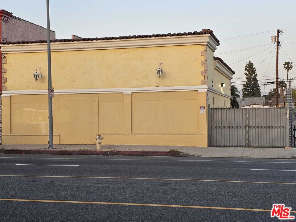 6628 Lankershim Boulevard Property Photo 1