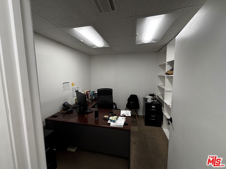6656 Valjean Avenue Property Photo 17