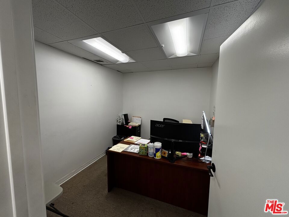 6656 Valjean Avenue Property Photo 18