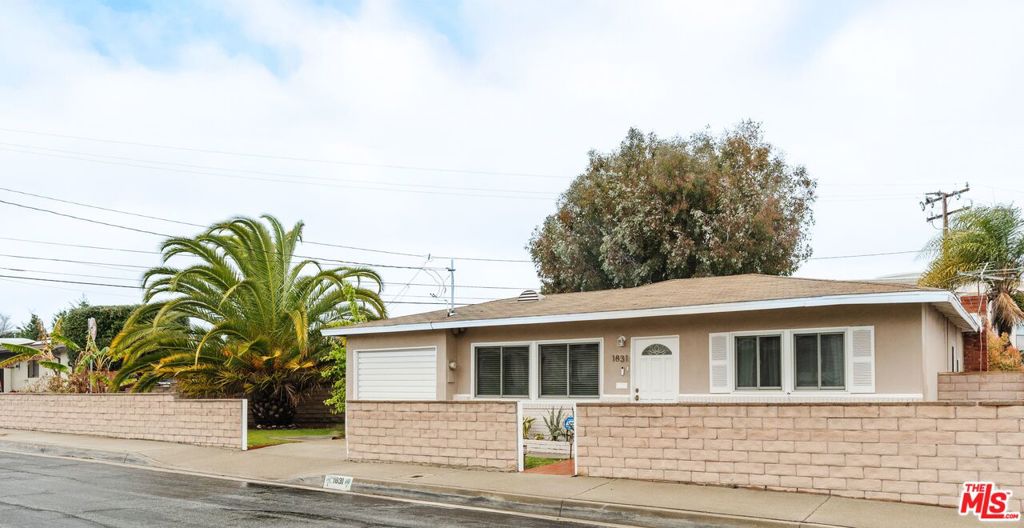 1831 259th Street Property Photo
