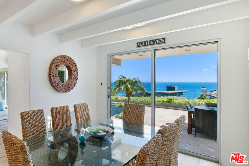 31522 Broad Beach Road Property Photo 14