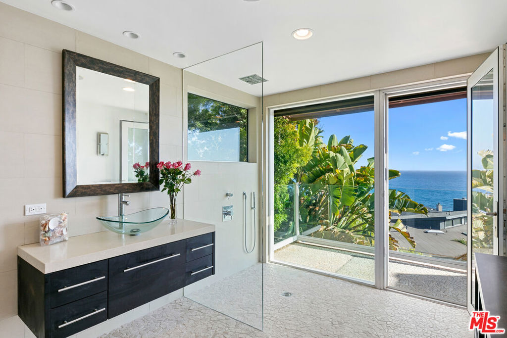 31522 Broad Beach Road Property Photo 42