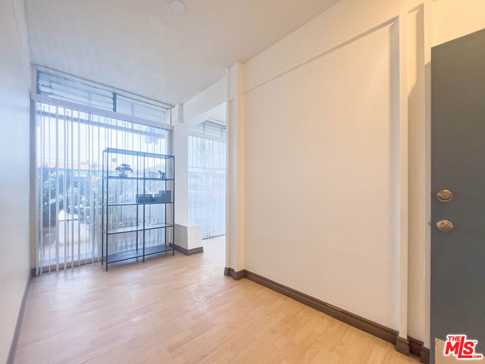 5106 Hollywood Boulevard 103 Property Photo 11