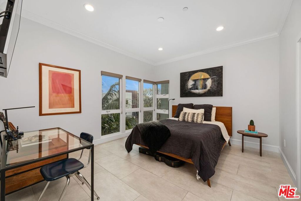 6099 S Seabluff Drive Property Photo 29