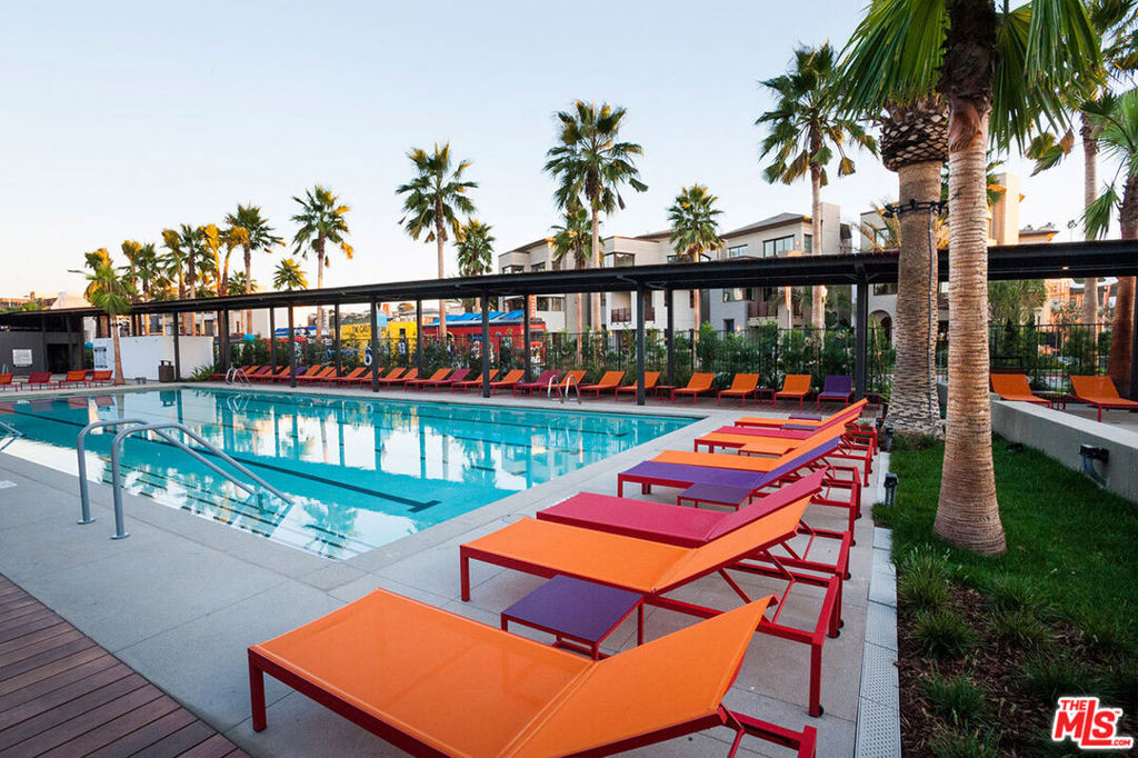 6099 S Seabluff Drive Property Photo 47