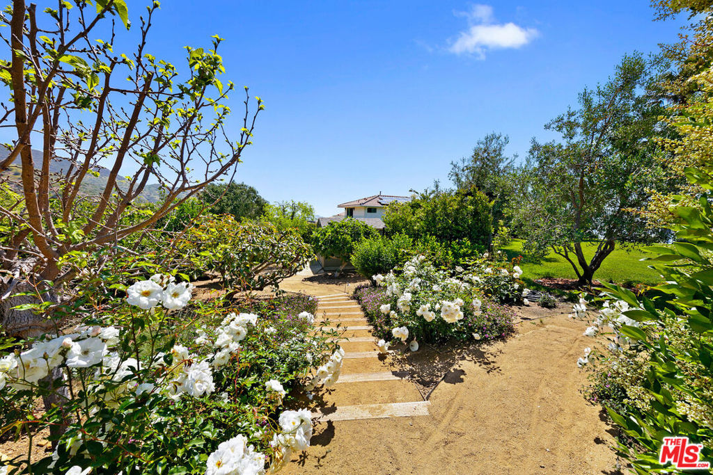 27450 Calicut Road Property Photo 53